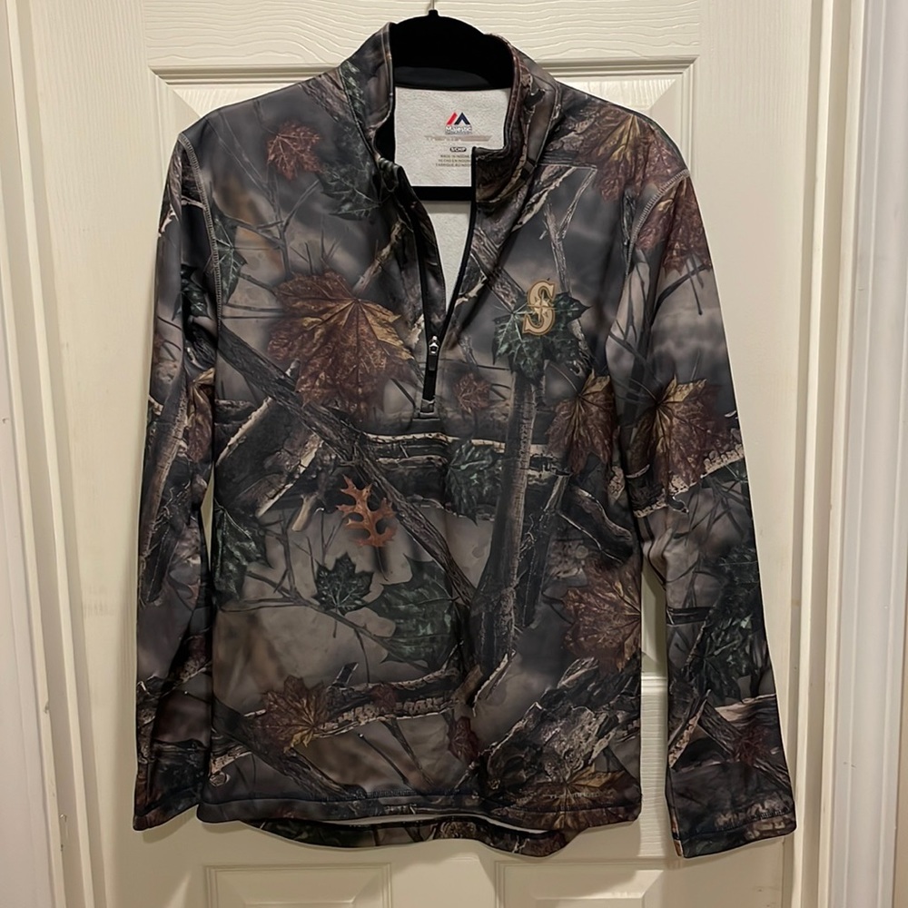 Seattle Mariners pullover half zip camo jacket - image 1